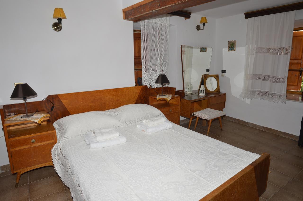 Molivos Tower Villa Mithimna Phòng bức ảnh